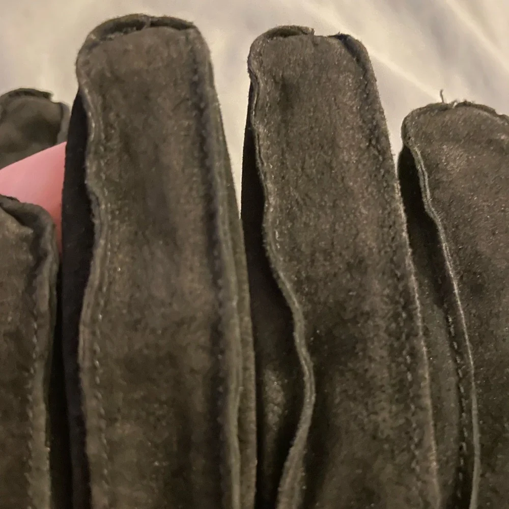 Vintage black suede gloves with fleece lining and braid trim, L, EUC